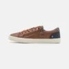 Pier One UNISEX - Sneaker Low - Cognac 2 Pier One UNISEX - Sneaker Low - Cognac -Herrenbekleidung Rabatte 0345d60114fc49bd8eb2523800c38251