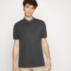 Pier One Poloshirt - Black/grey 2 Pier One Poloshirt - Black/grey -Herrenbekleidung Rabatte 09b87fe4281c42cc93b21a93c62a54e0