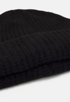Pier One SHORT MICRO BEANIE UNISEX - Mütze - Black -Herrenbekleidung Rabatte 0ebb65d54b0643c5908d2c2364f4ca2c