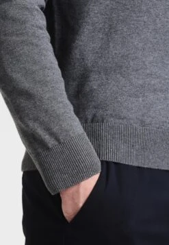 Pier One Strickjacke - Dark Grey Melange 12 Pier One Strickjacke - Dark Grey Melange -Herrenbekleidung Rabatte 1248d35da7cb41e3bdbc2fab1f01cdef