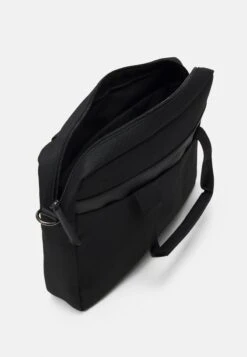Pier One UNISEX - Notebooktasche - Black -Herrenbekleidung Rabatte 1256a40ca25f42429da5307377a7504c