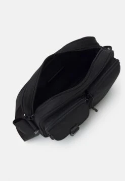 Pier One UNISEX - Umhängetasche - Black 10 Pier One UNISEX - Umhängetasche - Black -Herrenbekleidung Rabatte 1b1328da056a49079ba4cf7af31e1c3c