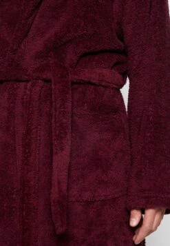 Pier One Bademantel - Bordeaux 12 Pier One Bademantel - Bordeaux -Herrenbekleidung Rabatte 2a43d81ee9cb4468a864889b316ea591