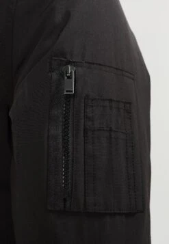 Pier One Parka - Black 13 Pier One Parka - Black -Herrenbekleidung Rabatte 2be3823152c24dc19e5f30ba2183b768