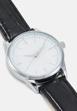 Pier One UNISEX - Uhr - Black -Herrenbekleidung Rabatte 2ca027bca7d1423cb853a7efca721600