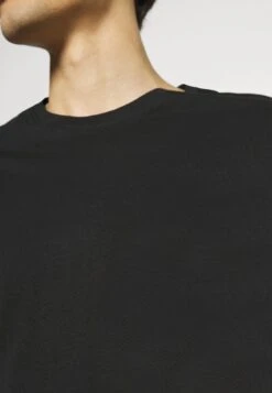 Pier One Nachtwäsche Set - Black 11 Pier One Nachtwäsche Set - Black -Herrenbekleidung Rabatte 2d7a3bf373434ec99530f26b5c489aa6