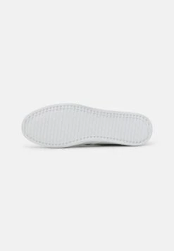 Pier One UNISEX - Slipper - Grey 12 Pier One UNISEX - Slipper - Grey -Herrenbekleidung Rabatte 321a00009e1544d2b10b3c1217bea9ea