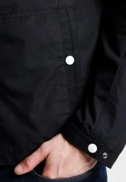 Pier One Leichte Jacke - Black 12 Pier One Leichte Jacke - Black -Herrenbekleidung Rabatte 33182bcc66694371b90feb6560bd44d9