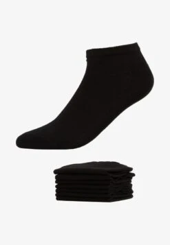 Pier One 7 PACK - Socken - White/black 12 Pier One 7 PACK - Socken - White/black -Herrenbekleidung Rabatte 3744875b1323434ca6043dcb8731353b