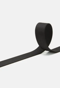 Pier One UNISEX 3 PACK - Gürtel - Black/dark Blue/grey 10 Pier One UNISEX 3 PACK - Gürtel - Black/dark Blue/grey -Herrenbekleidung Rabatte 3f503aa15faf4a28af33bad9056a0b46