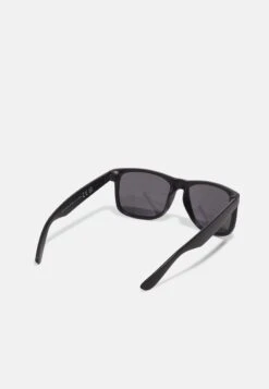 Pier One Sonnenbrille - Black 9 Pier One Sonnenbrille - Black -Herrenbekleidung Rabatte 4593002dfbc74e8f8f34c560657d89ae