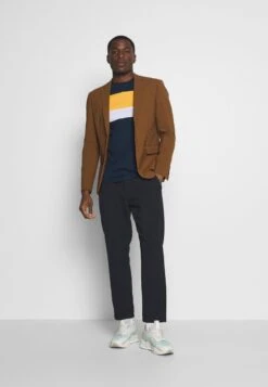 Pier One T-Shirt Print - Dark Blue 9 Pier One T-Shirt Print - Dark Blue -Herrenbekleidung Rabatte 4ca99bbda3564498ba0ccb608b048204