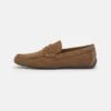 Pier One Slipper - Cognac 2 Pier One Slipper - Cognac -Herrenbekleidung Rabatte 4ddf07f073144d9b9d9ffe1a91502537
