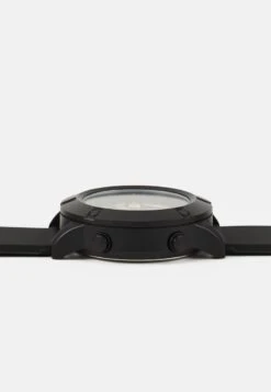 Pier One Digitaluhr - Black -Herrenbekleidung Rabatte 523203bc8ca644458c8e49a037414ed9