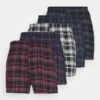 Pier One 5 PACK - Boxershorts - Black /dark Blue /dark Green 1 Pier One 5 PACK - Boxershorts - Black /dark Blue /dark Green -Herrenbekleidung Rabatte 67b1fc9b7b794ef8884c4a69cb3b9c60