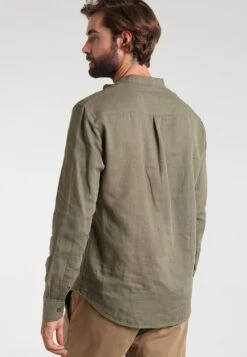 Pier One Hemd - Khaki -Herrenbekleidung Rabatte 85833866db4f4cab98cde4f910247cb8