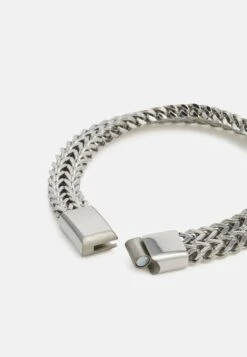 Pier One Armband - Silver-coloured -Herrenbekleidung Rabatte 8ade362317344761972d7f92dfca3311