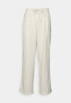 Pier One DRAWCORD TROUSERS - Stoffhose - Off-white -Herrenbekleidung Rabatte 976f1ac0d05743c092e5a017af8c58d1