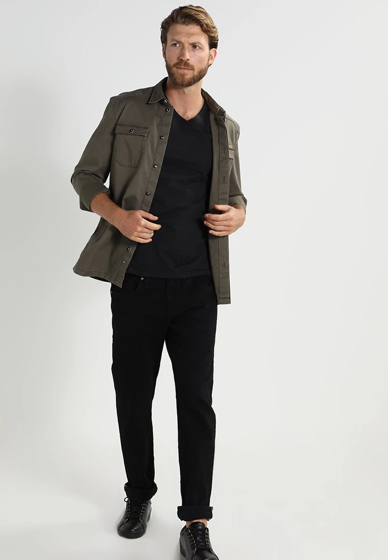 Pier One 2 PACK - T-Shirt Basic - Black 4 Pier One 2 PACK - T-Shirt Basic - Black – Bild 2