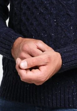 Pier One Strickpullover - Mottled Dark Blue -Herrenbekleidung Rabatte a048db5e31ba4f3589df0abe92fd4cb7