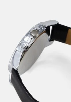 Pier One Uhr - Black/silver-coloured -Herrenbekleidung Rabatte a405f32d91574594bfe0eb57bcbec044