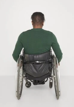 Pier One Strickpullover - Dark Green 12 Pier One Strickpullover - Dark Green -Herrenbekleidung Rabatte aa0d6dc69d9f473dbb78d6e9e5e795c4