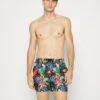 Pier One BEACH SHORTS - Badeshorts - Multi-coloured 1 Pier One BEACH SHORTS - Badeshorts - Multi-coloured -Herrenbekleidung Rabatte b272e316a2524c52ab8ee9a2b64ed15a