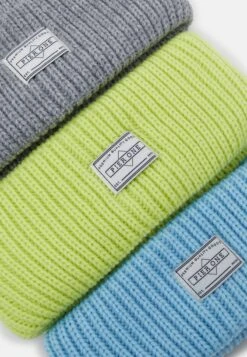 Pier One UNISEX 3 PACK - Mütze - Grey, Neon Green, Light Blue 10 Pier One UNISEX 3 PACK - Mütze - Grey, Neon Green, Light Blue -Herrenbekleidung Rabatte b7e517f5f9984a9f84a01c2fea84a466