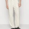Pier One DRAWCORD TROUSERS - Stoffhose - Off-white 1 Pier One DRAWCORD TROUSERS - Stoffhose - Off-white -Herrenbekleidung Rabatte b95eb718ba79473385a4a0d44aaaf9c3