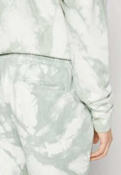 Pier One Shorts - Green 11 Pier One Shorts - Green -Herrenbekleidung Rabatte bbb1dcd533944ef5aa7e8fb222df3604