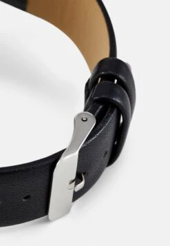 Pier One Uhr - Black/silver-coloured -Herrenbekleidung Rabatte bbd4e6d8b146435a85ade9e2edd8ca76