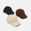 Pier One UNISEX 3 PACK - Cap - Black/dark Brown/beige 1 Pier One UNISEX 3 PACK - Cap - Black/dark Brown/beige -Herrenbekleidung Rabatte c2733f675ca44ebd8c1145369473dacc