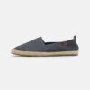 Pier One UNISEX - Espadrille - Dark Grey 2 Pier One UNISEX - Espadrille - Dark Grey -Herrenbekleidung Rabatte c4a369234c074ed3bb06797d796df8f5