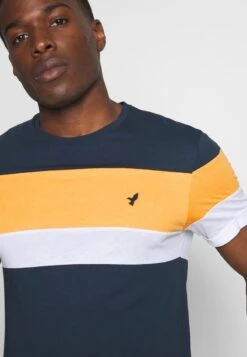 Pier One T-Shirt Print - Dark Blue 13 Pier One T-Shirt Print - Dark Blue -Herrenbekleidung Rabatte dfda5e771d014bb39456ac78ba073079