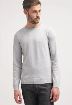 Pier One BASIC CREWNECK - Strickpullover - Light Grey 13 Pier One BASIC CREWNECK - Strickpullover - Light Grey -Herrenbekleidung Rabatte f8db32b329f64ca7a5bff641a17f39df 1