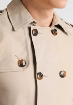 Pier One Trenchcoat - Beige -Herrenbekleidung Rabatte fd2acef9cc37474b8d762861283e4c9a